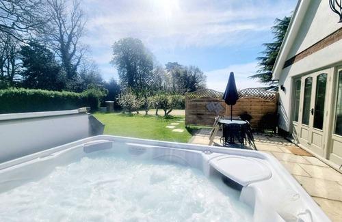 Norwich Cabaña | Relaxing retreat near the Norfolk broads.