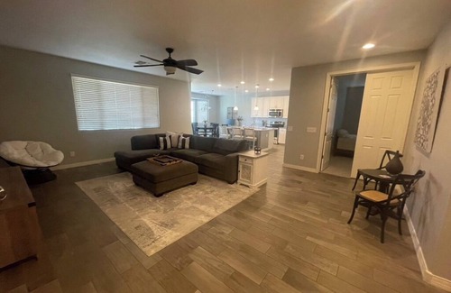 Waddell Casa | Relaxing Retreat w/ Heated Pool, near Golf, Hiking, Sports Stadiums and more…