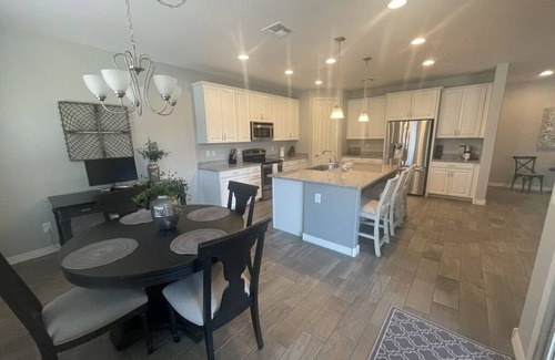 Waddell Casa | Relaxing Retreat w/ Heated Pool, near Golf, Hiking, Sports Stadiums and more…
