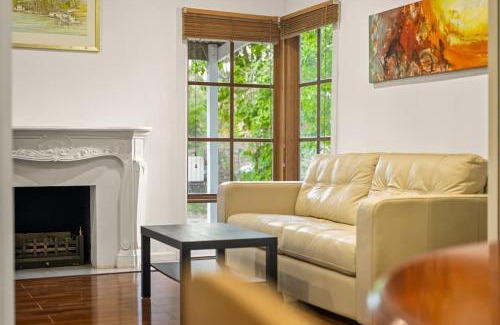 Ringwood Casa | Relaxing Ringwood Getaway near Mullum Mullum Trail