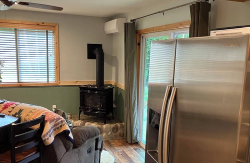 Glenfield Cabina | Relaxing River Retreat