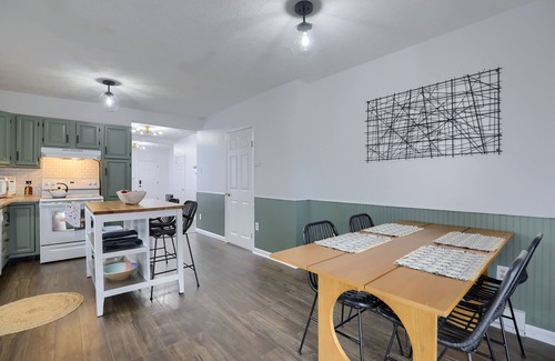 Ephrata Casa | Relaxing Small Town Retreat - Yard and Parking