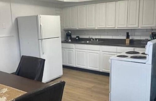Gouldsboro Cabaña | Relaxing space with 5 bedrooms Book 2 nights get the 3rd one free