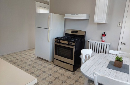 Wilkes-Barre Apartamento | Relaxing Spot in Wilkes-Barre with Private Parking