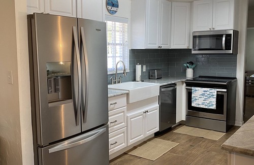 Sylvan Shores Casa | Relaxing Sunset Retreat on Lake Clay with Private Dock, Beach, and Game Room!