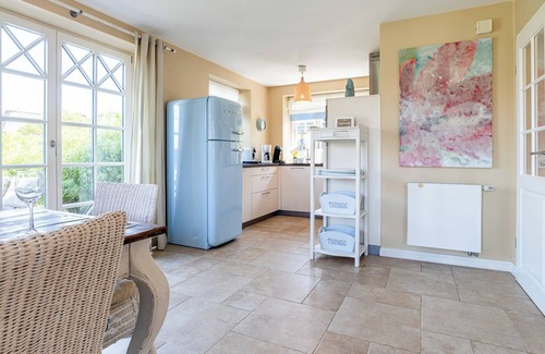 Midlum Casa | "Relaxing vacation at Gely's Huus: wellness and nature combined!"