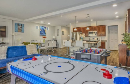 Enterprise Casa | Relaxing Vegas Stay with BBQ & Games