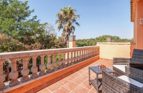 Sant Pere Pescador Casa | Relaxing Villa Steps from Beach