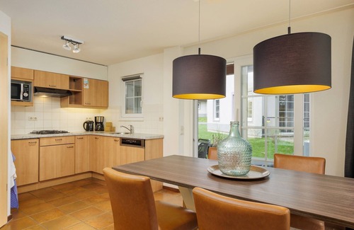 Ediger Casa | Villa con sauna, cerca del campo de golf