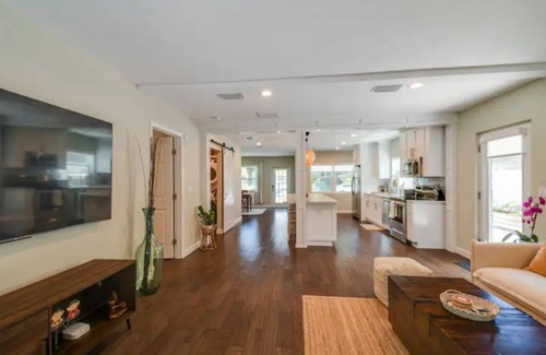 Sun Bay South Casa | Relaxing Villa with pool!
