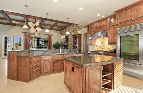 Temecula Villa | Maravilloso Wine Country Estate w / BAR + SPA + PISCINA + BBQ + VBALL + FÚTBOL