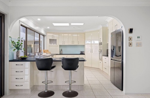 Newport Casa | Relfections at Newport 5Bedroom Pool and Canal Living