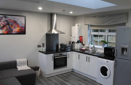 Coleraine Villa | Remarkable 1-bed Villa in Coleraine