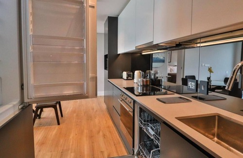 Parkwood Apartamento | Remarkable 2-bed Apartment in Johannesburg