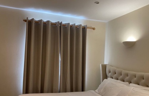 Cheltenham Apartamento | Remarkable 2-bed Apartment in Cheltenham