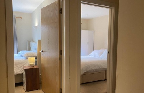 Cheltenham Apartamento | Remarkable 2-bed Apartment in Cheltenham