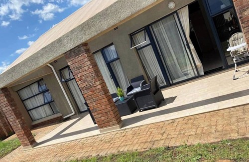 Harare Apartamento | Remarkable 2-bed Apartment in Harare