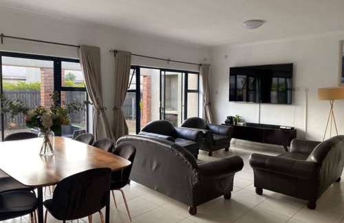 Harare Apartamento | Remarkable 2-bed Apartment in Harare