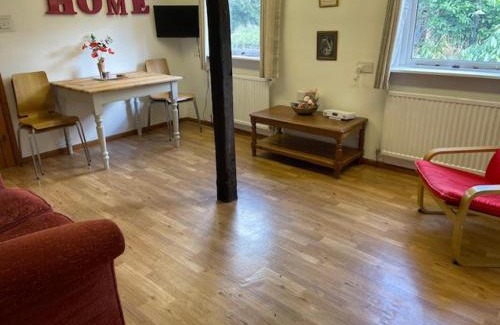 Stow Bardolph Casa | Remarkable 2-Bed Barn in Downham Market