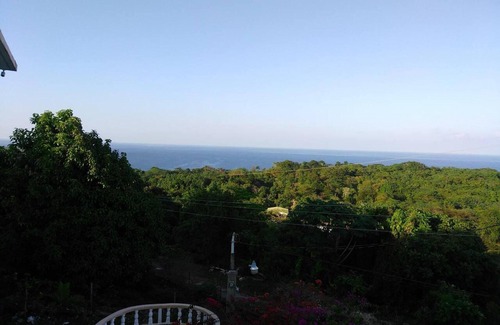 Moore Town Villa | Remarkable 2-bed Villa in Fair Prospect Sea View