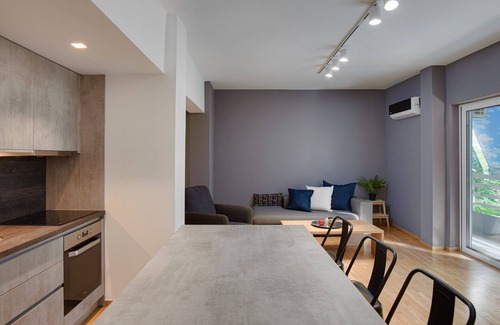 Koukaki Villa | Remarkable Athens Apartment | 1 Bedroom | Apartment Koukei | Balcony | Koukaki | Acropolis