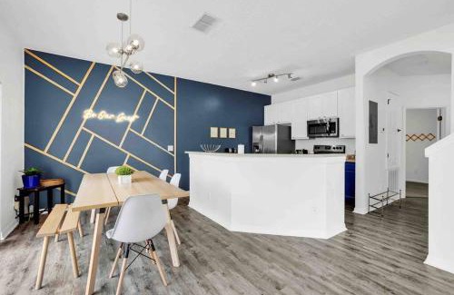 Bellavida Casa | Remarkable Cozy 4Bed-3Ba Townhouse