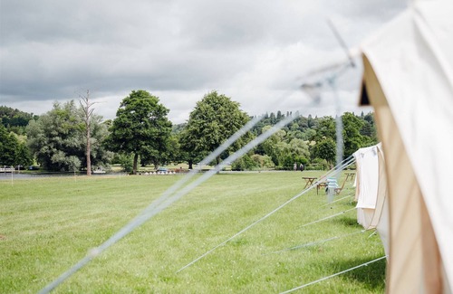 Henley-on-Thames Alquiler De RV | Remenham Farm Glamping Tent 1 - During Henley Royal Regatta 2024