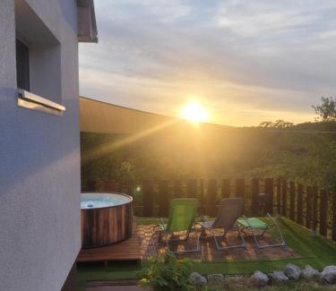 Szekszard Apartamento | Remete Vendégház