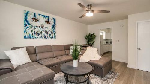 Western Villa Casa | Remodeled 2 Bdrm w Yard in Old Town Scottsdale