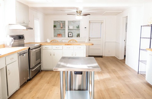 Cowpens Casa | Remodeled 3 bed, 2 bath in Cowpens, SC. Near Gaffney, Spartanburg, Charlotte