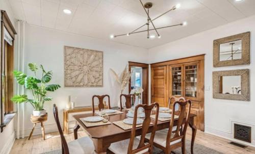 Lincoln Park Casa | Remodeled 3 Bedroom Close to St Broadway And Sante Fe And CBD