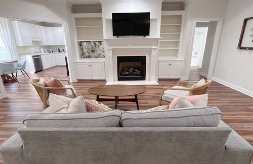 St. Simons Island Casa | Remodeled 4-bedroom house in a quiet neighborhood on Saint Simons Island FLETC