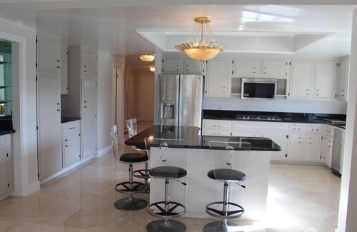 Downey Villa | Remodeled 4-bedrooms house w/ AC and WiFi in one of the Prestige areas of Downey