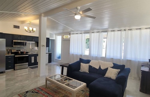 Vero Beach South Cabaña | Remodeled cottage built in 1958 great for family 10 minutes away from the beach