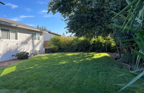 Roseville Casa | Remodeled Excellent Neighborhood