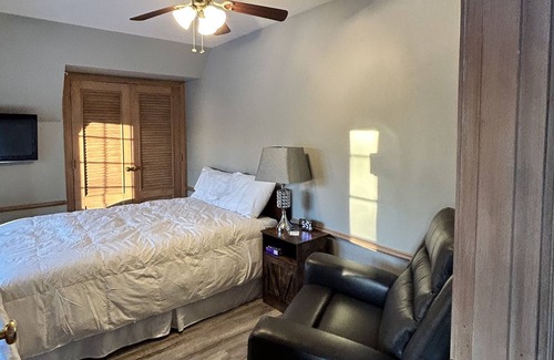 Lima Casa | Remodeled french country château suites, in a park like setting.