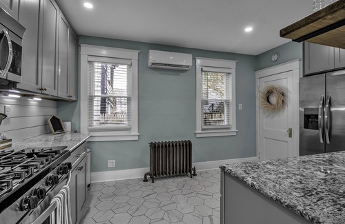 Downtown Buffalo Casa | Remodeled historical bungalow in the heart of Allentown