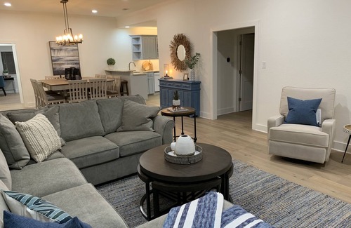 Highland Lake Estates Casa | Casa frente al lago con muelle - ¡Ideal para familias!