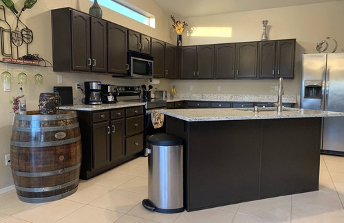 Chandler Casa | Remodeled single story home,1 mi to downtown Chandler, 14+ day discount, call us