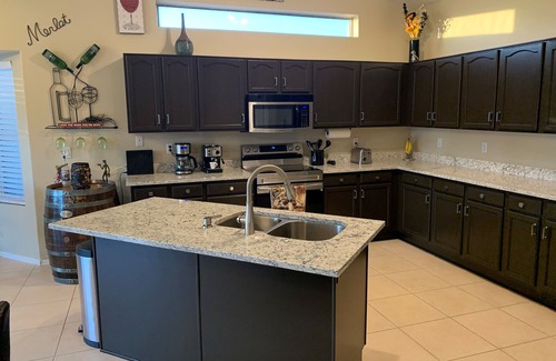 Chandler Casa | Remodeled single story home,1 mi to downtown Chandler, 14+ day discount, call us