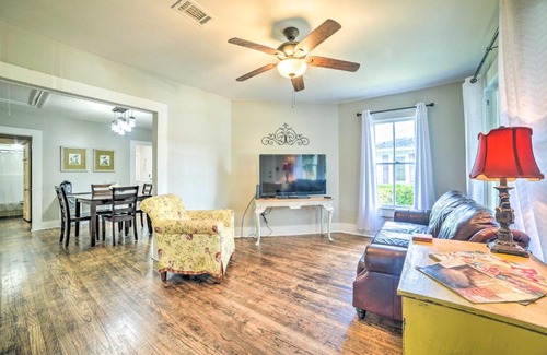 Thomasville Casa | Remodeled Thomasville Home with Charcoal Grill!