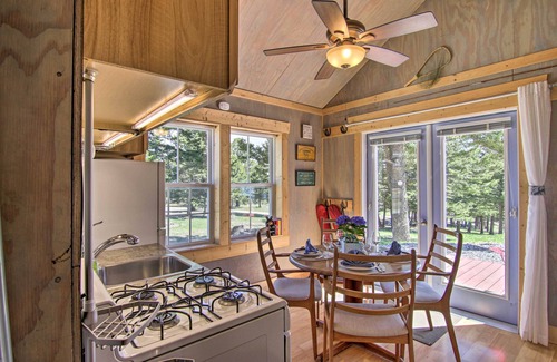 Bozeman Cabina | Remote Mtn Retreat w/ Hot Tub: Outside Bozeman!