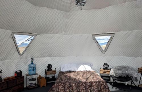 Plains Otro | Remote Spacious Dome with Incredible Outdoor Landscape in Montana