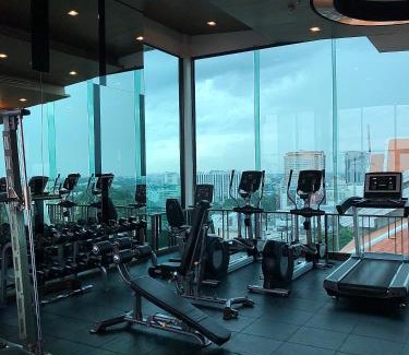 Chang Khlan Apartamento | Remote work friendly apartment with fast wifi - rooftop and gym