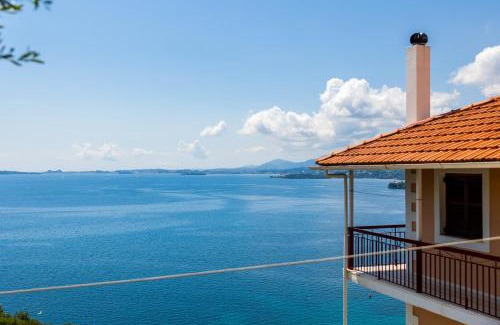 Pirgi Apartamento | Rena's house Corfu