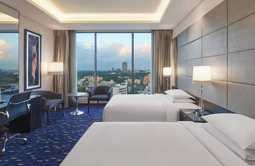 Gandhi Nagar Hotel | Renaissance Bengaluru Race Course Hotel