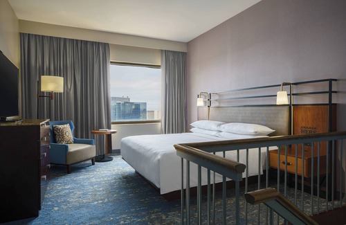 Far North Dallas Hotel | Renaissance Dallas Addison Hotel