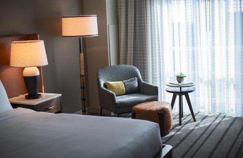Richardson Hotel | Renaissance Dallas Richardson Hotel