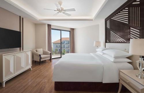 Cua Đai Complejo | Renaissance Danang Hoi An Resort & Spa