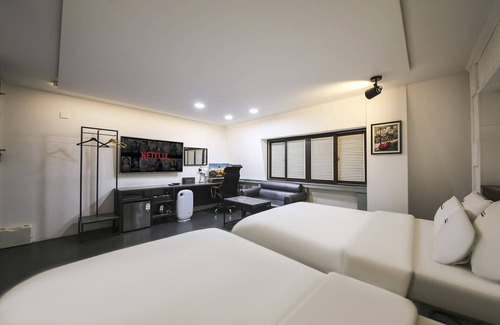 Gongju Hotel | Renaissance Hotel